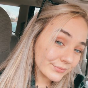 Midwestemma Aka Emma Claire Biography, Height, Weight, Net Worth