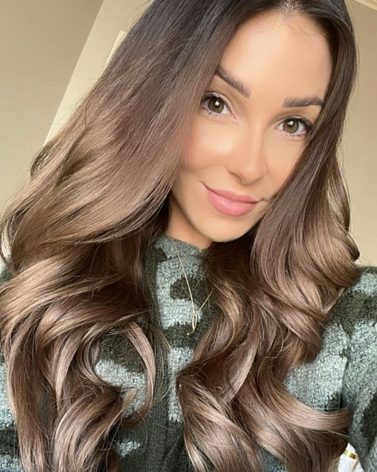Lizzy Musi Wiki, Bio, Age, Bikini Photos, Boob Job, Photos, Height