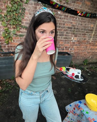 Jazz Charton | Biography, Wiki, DOB, Height, Husband, Marital Life